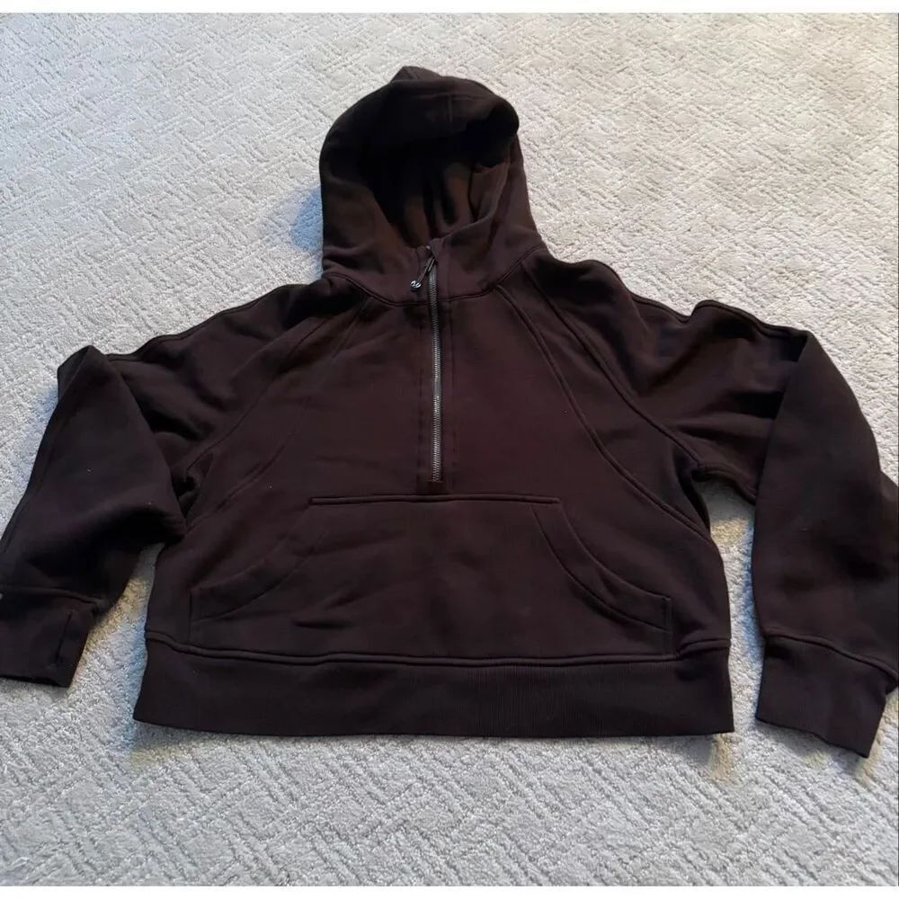 EUC Lululemon Cropped 1/2 Zip Scuba Hoodie